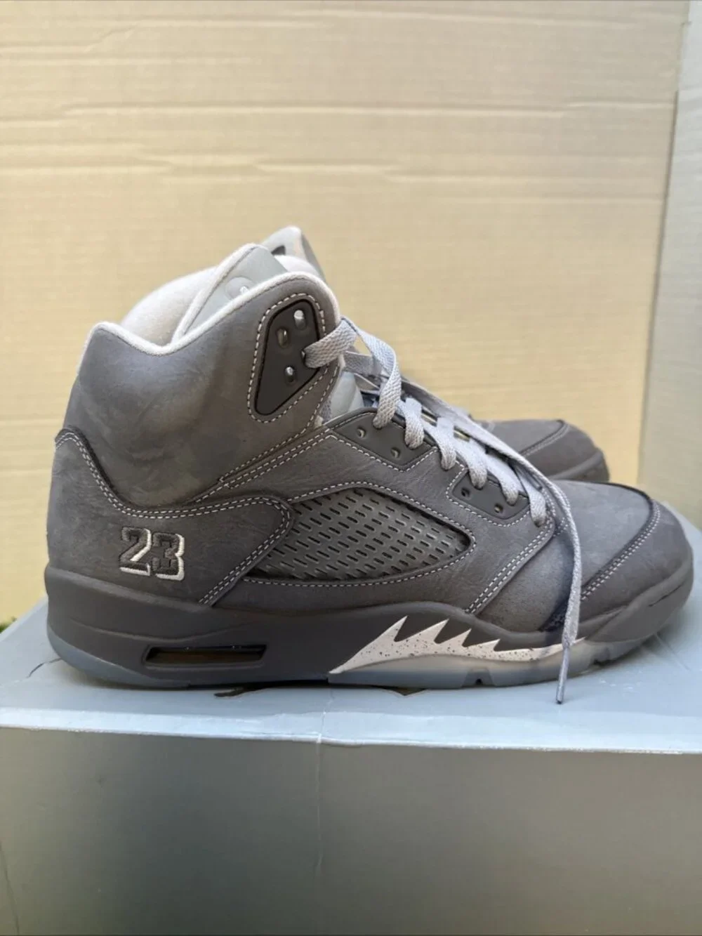 Size 10.5 - Air Jordan 5 Retro 2026 Wolf Grey
